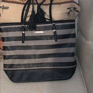 NINE WEST TOTE BAG